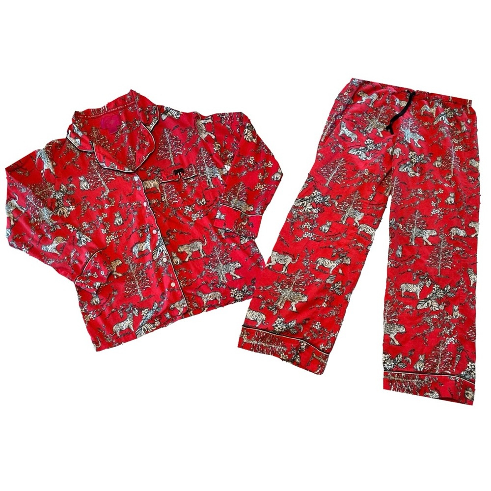 Victoria’s Secret Flannel 100% Cotton Pajama Set (Medium Short)